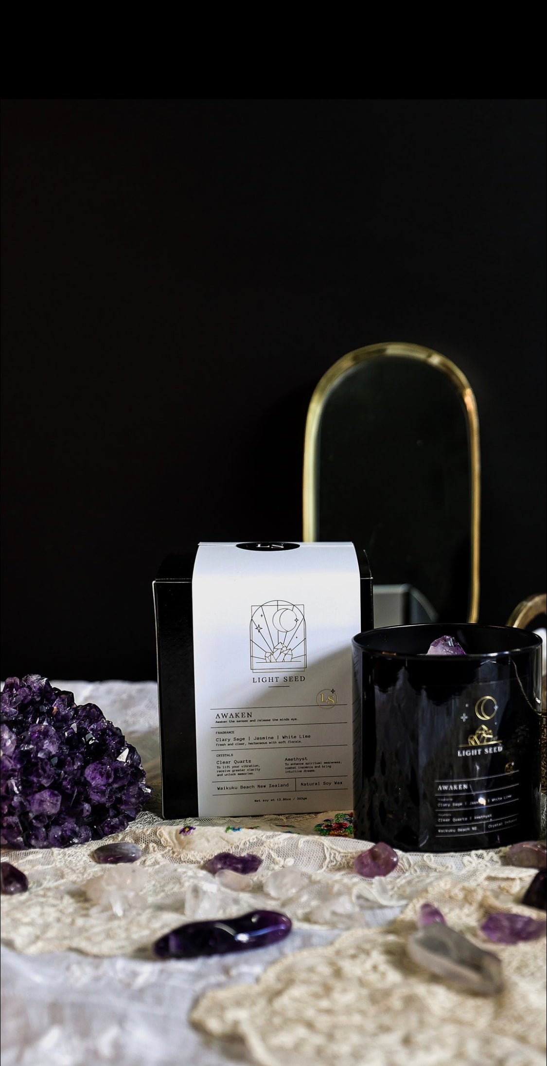 AWAKEN Candle with Clear Quartz and Amethyst Crystals